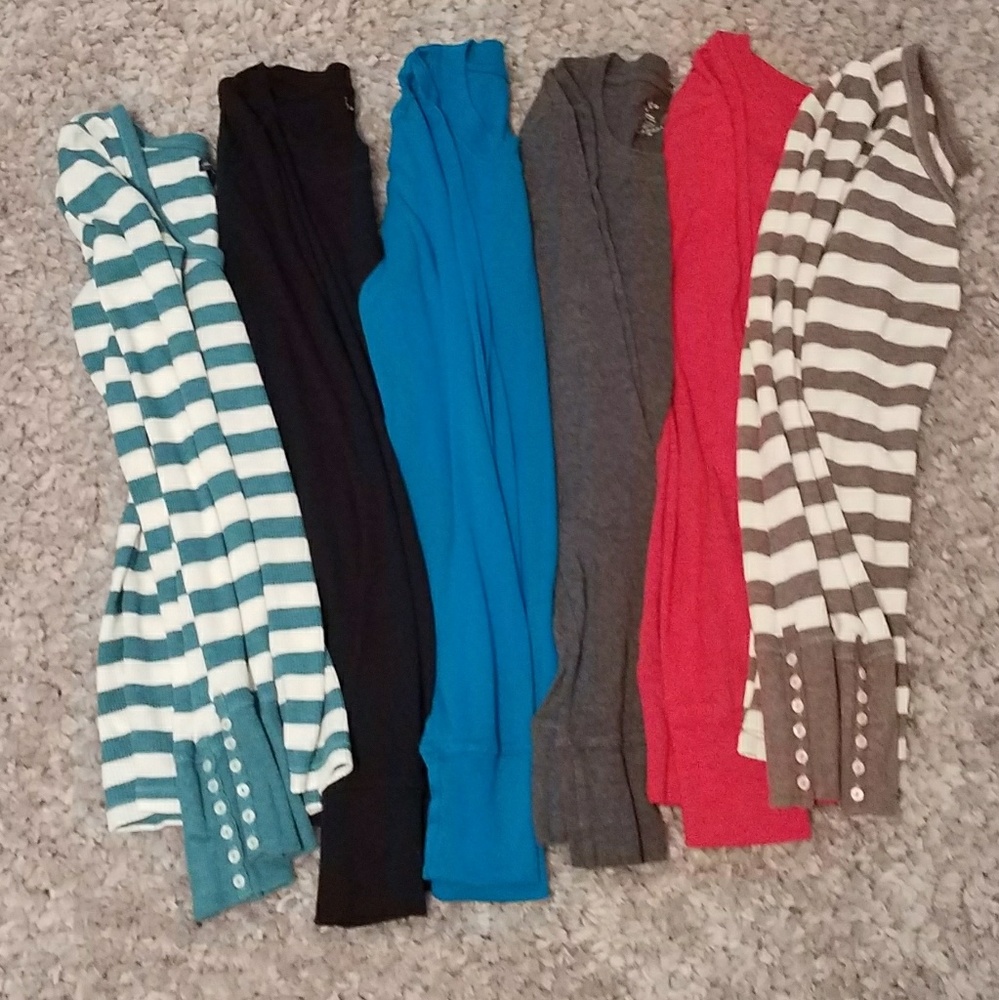 4 longsleeve and 2 thermal tops
